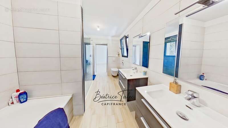 Maison à LE LAVANDOU