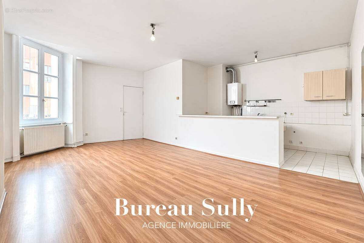 Appartement à LYON-1E