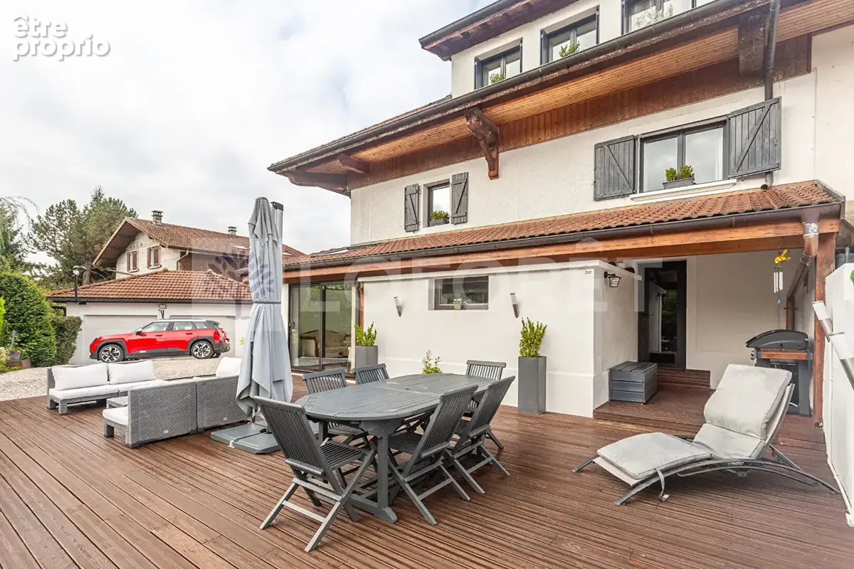Agence immobiliere laforet - "galanthus" - maison de 136,27m² - terrain de 659m² - garages - piscine - jaccuzzi - dpe d - photo 20