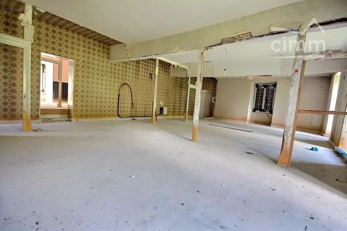 Appartement à SAINT-MARTIN-D'HERES