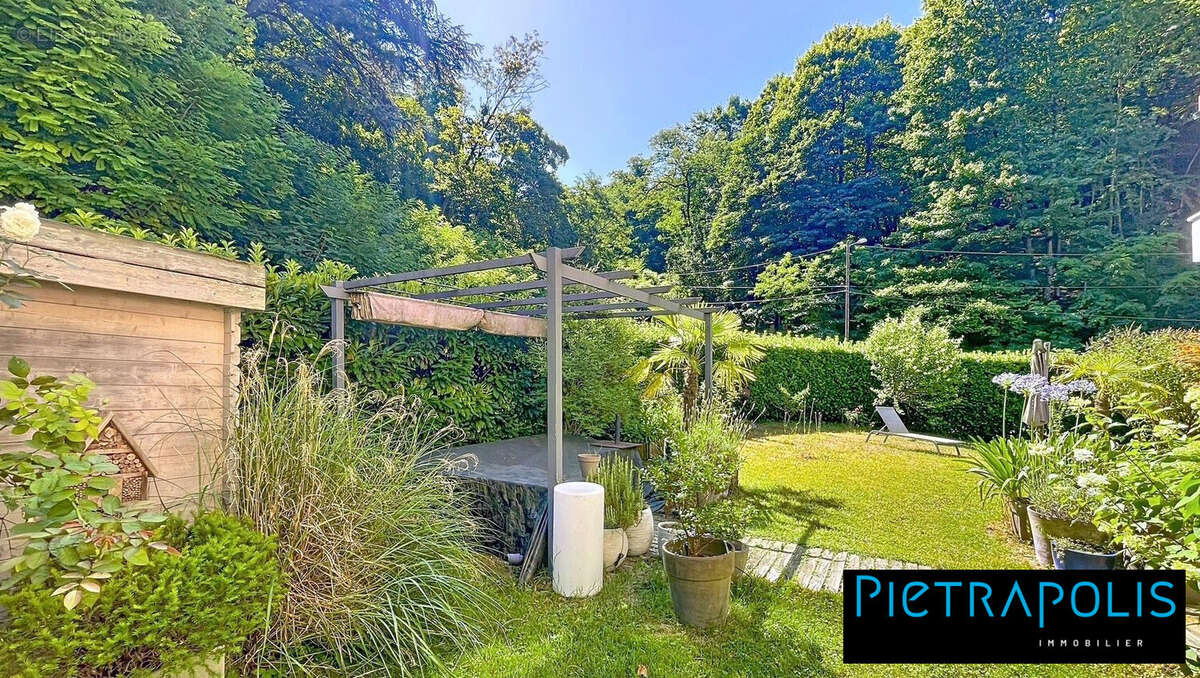 Appartement à CALUIRE-ET-CUIRE