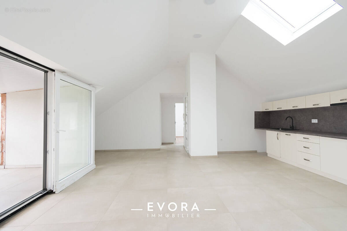 Appartement à VITRY-SUR-ORNE