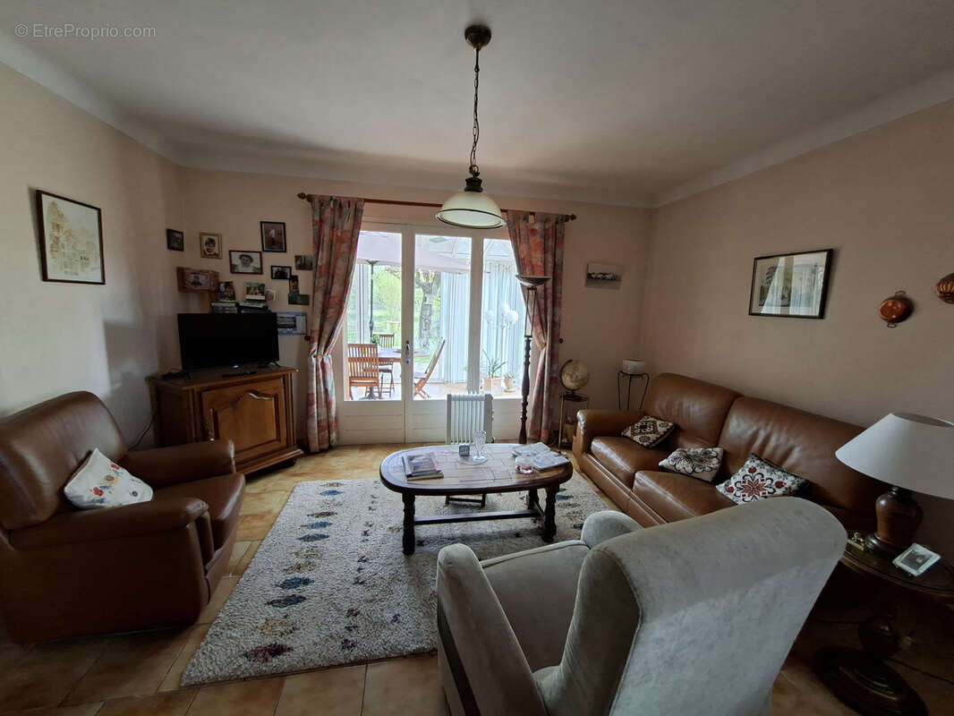 Maison à MIRANDE