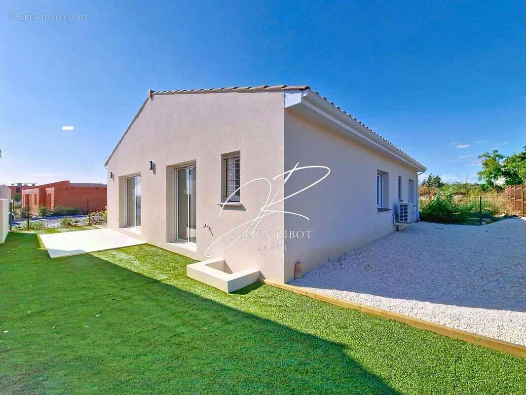 Photo 6 - Maison à NISSAN-LEZ-ENSERUNE