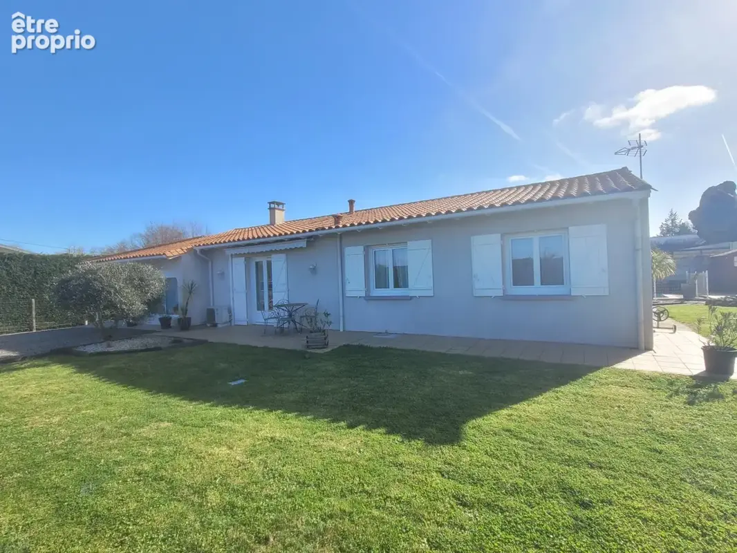 Maison à vendre avec jardin et piscine - photo 6