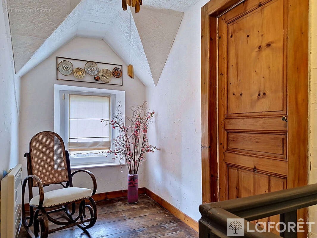 Maison à FESCHES-LE-CHATEL