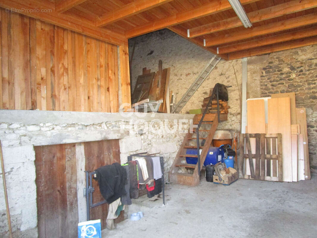 Maison à MAZEYRAT-D'ALLIER