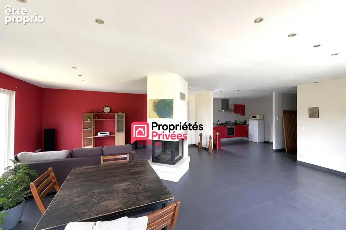 Coup de coeur maison T6 de plain-pied de 195m², terrain 1200m² PAUGNAT 63410 - photo 8