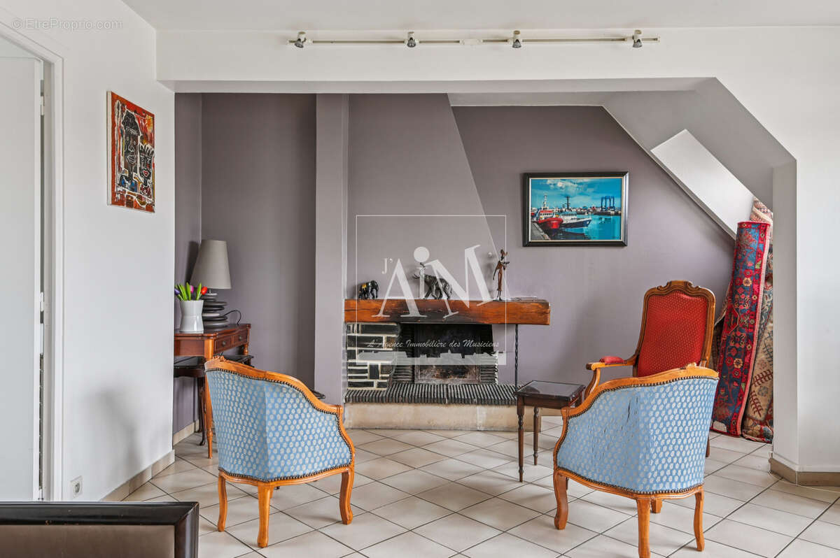 Appartement à NANTERRE