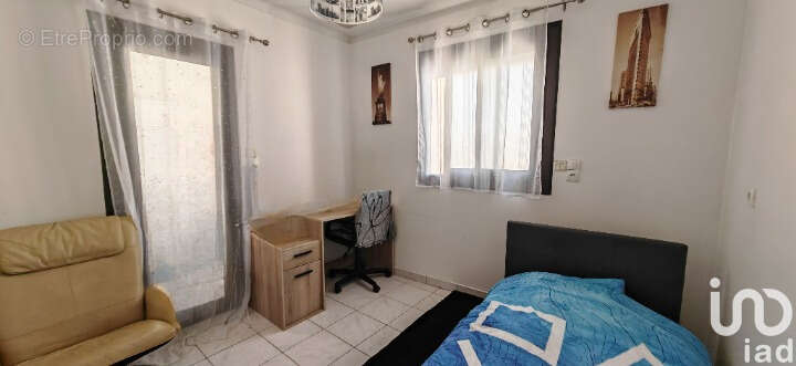 Maison 87 m² à Saint-Laurent-De-La-Salanque  - photo 6