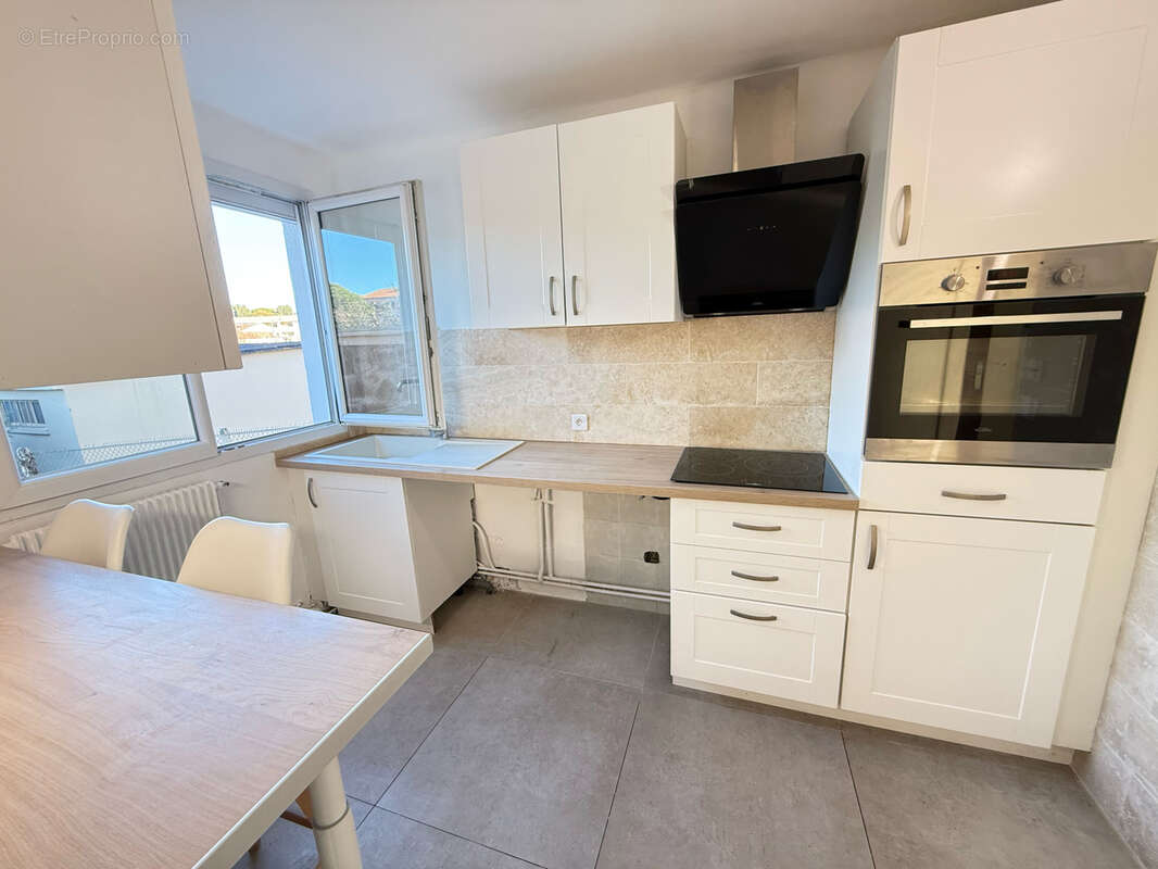 Appartement à FREJUS