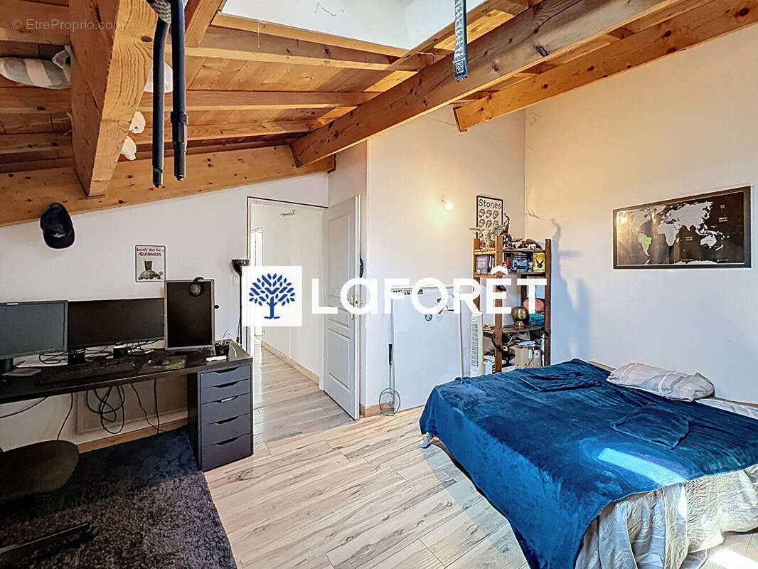 Maison à SAINT-CHEF