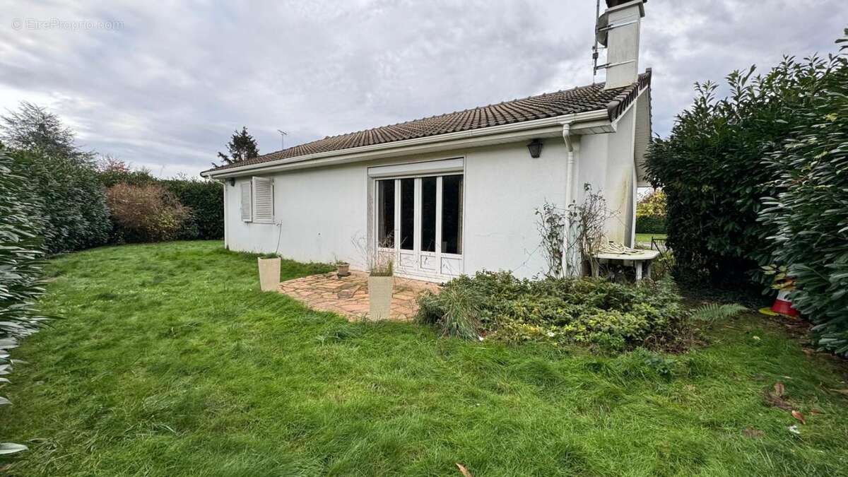 Maison à SAINT-GERMAIN-LES-CORBEIL