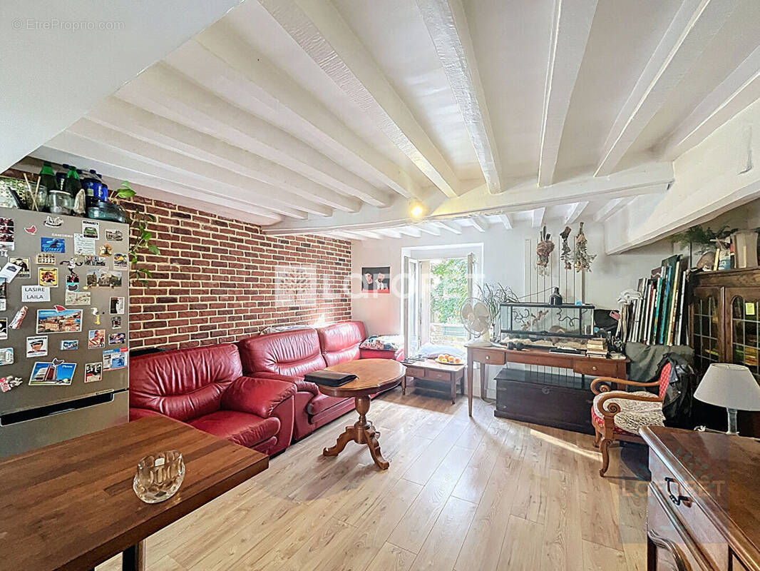 Appartement à MARGENCY