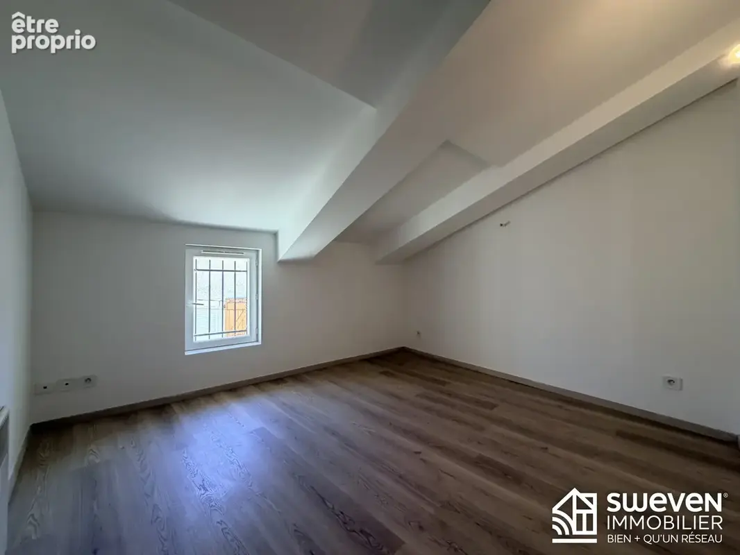Maison 5 pièces 74 m² à vendre à Llupia (66300) - photo 4