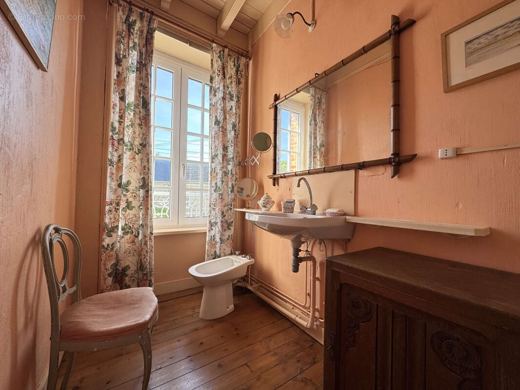 Maison à QUETTEHOU