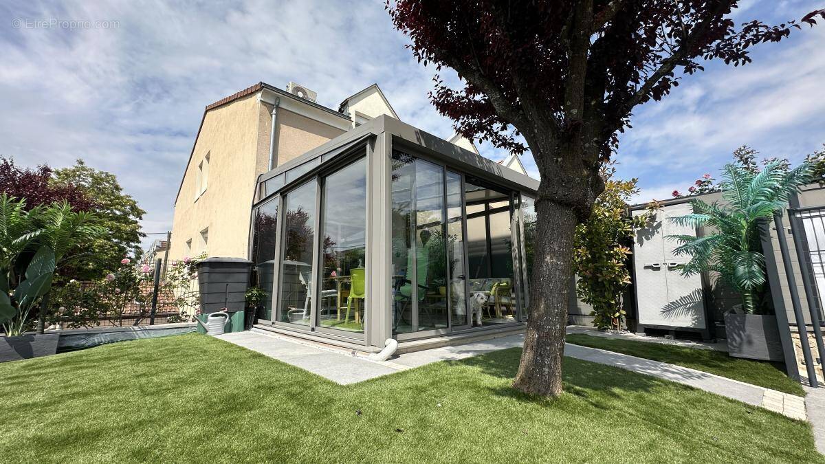 Appartement à HEILLECOURT