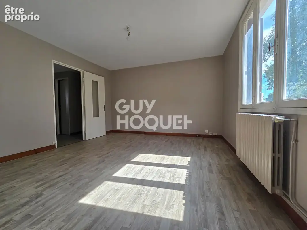 A vendre PERPIGNAN Moulin à vent, appartement 3 pièces avec 2 loggias + garage. - photo 2