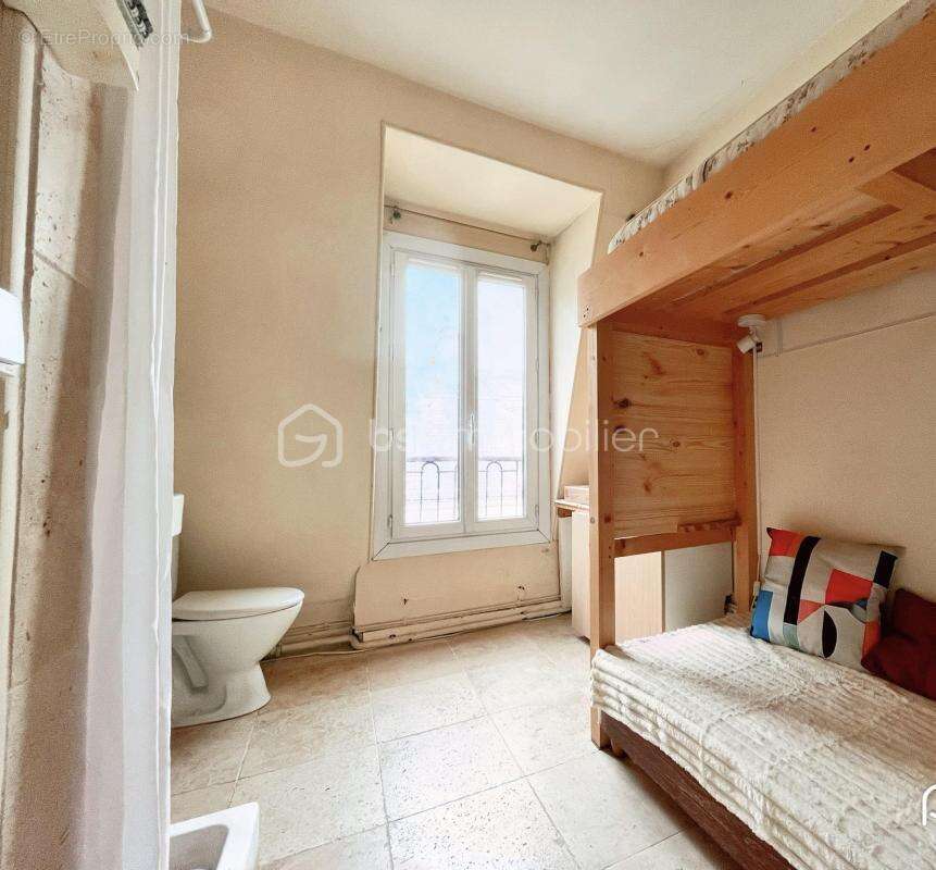 Saint Placide à 2 min - Chambre de bonne aménagée - photo 2