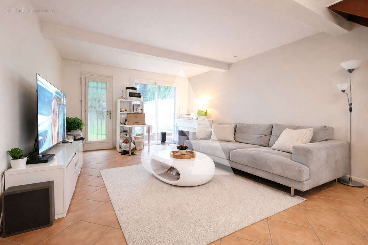 Maison à MONTREUIL