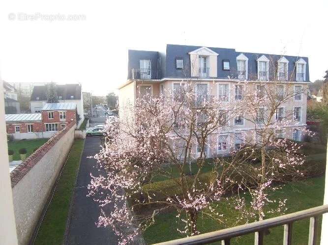 Appartement à FONTAINEBLEAU