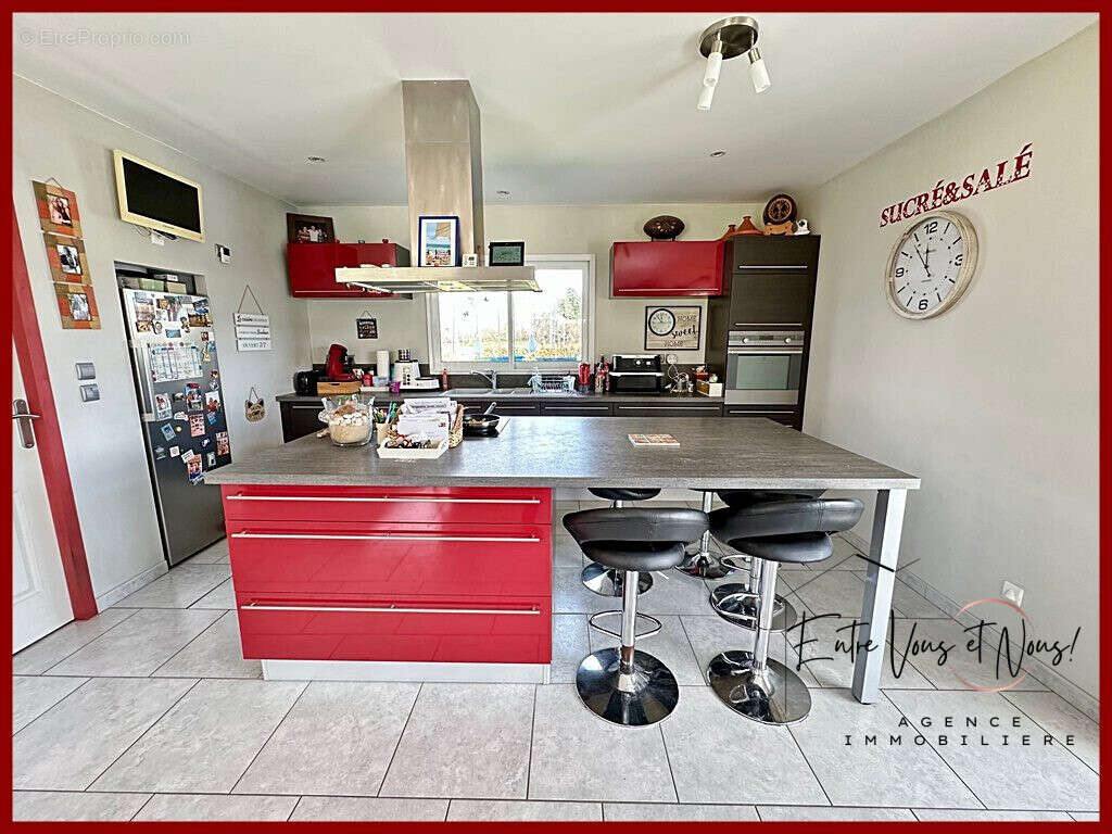 Maison 128 m² à Langon  - photo 3