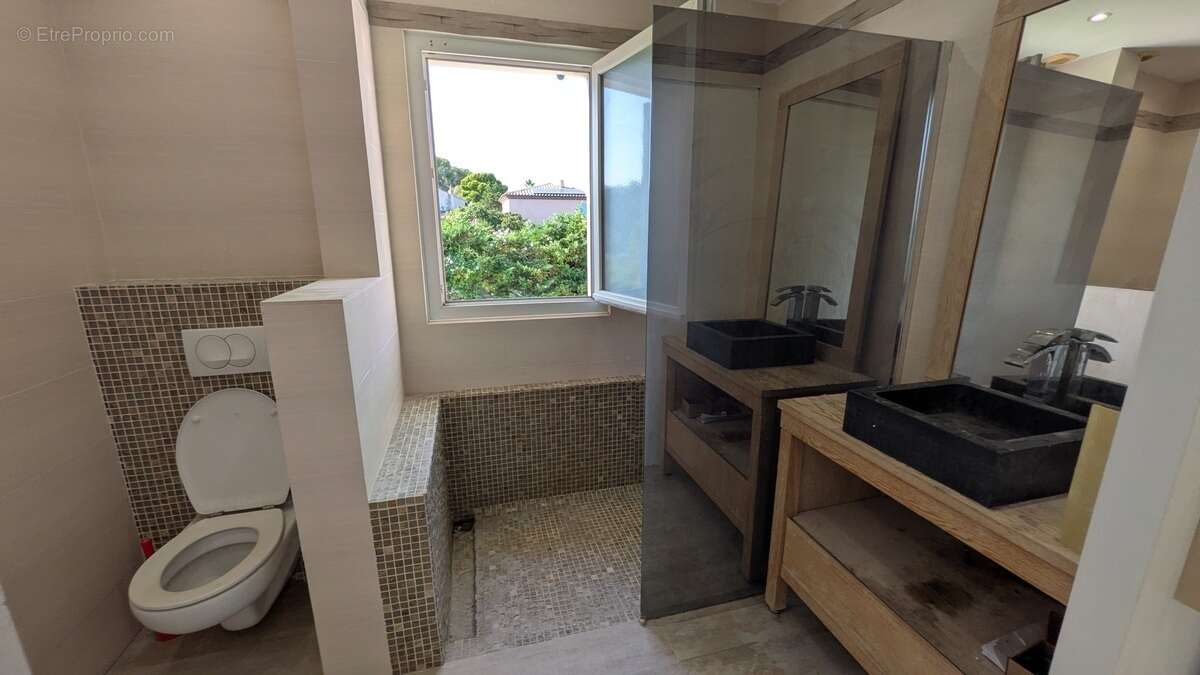 Maison 101 m² à La Ciotat  - photo 7