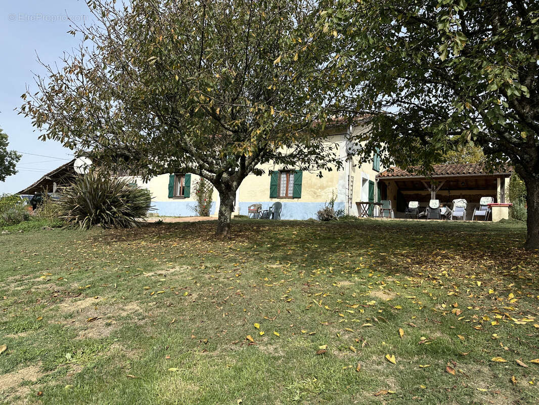 Maison à L'ISLE-EN-DODON