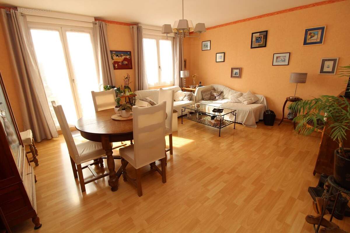 Appartement à GUYANCOURT