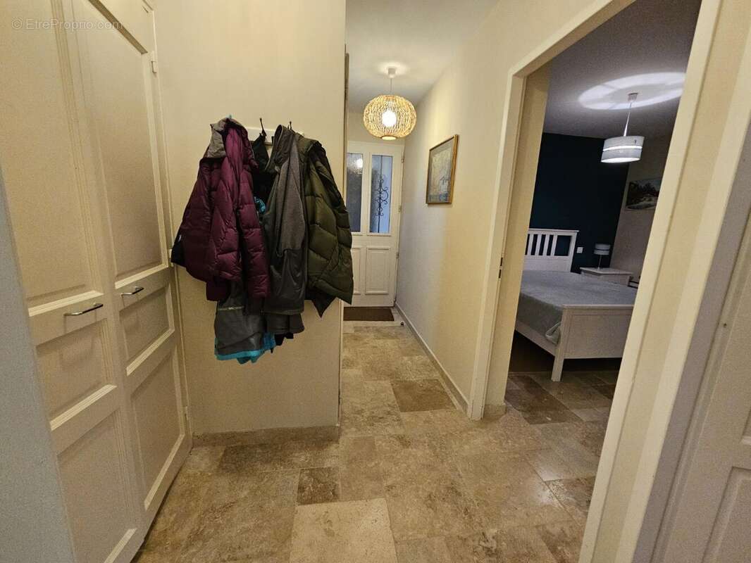 Maison à LEZIGNAN-LA-CEBE