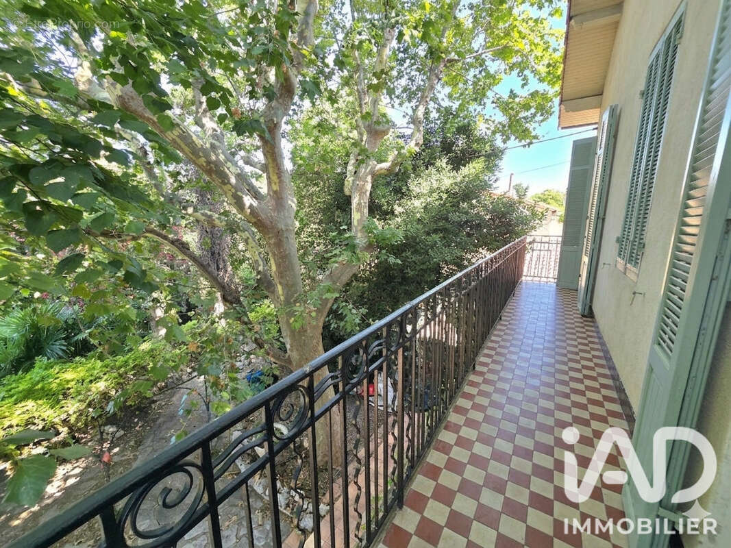 Photo 3 - Maison à MARSEILLE-10E