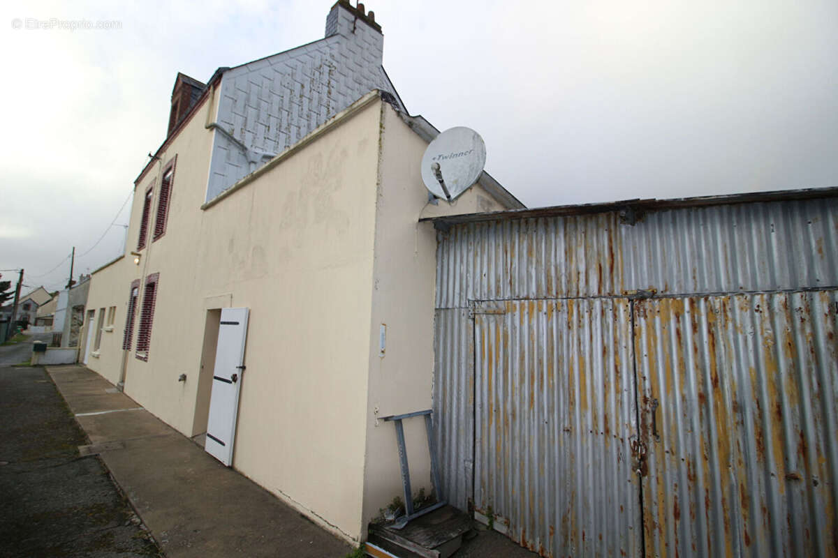 Maison à SAINT-MALO-DE-GUERSAC