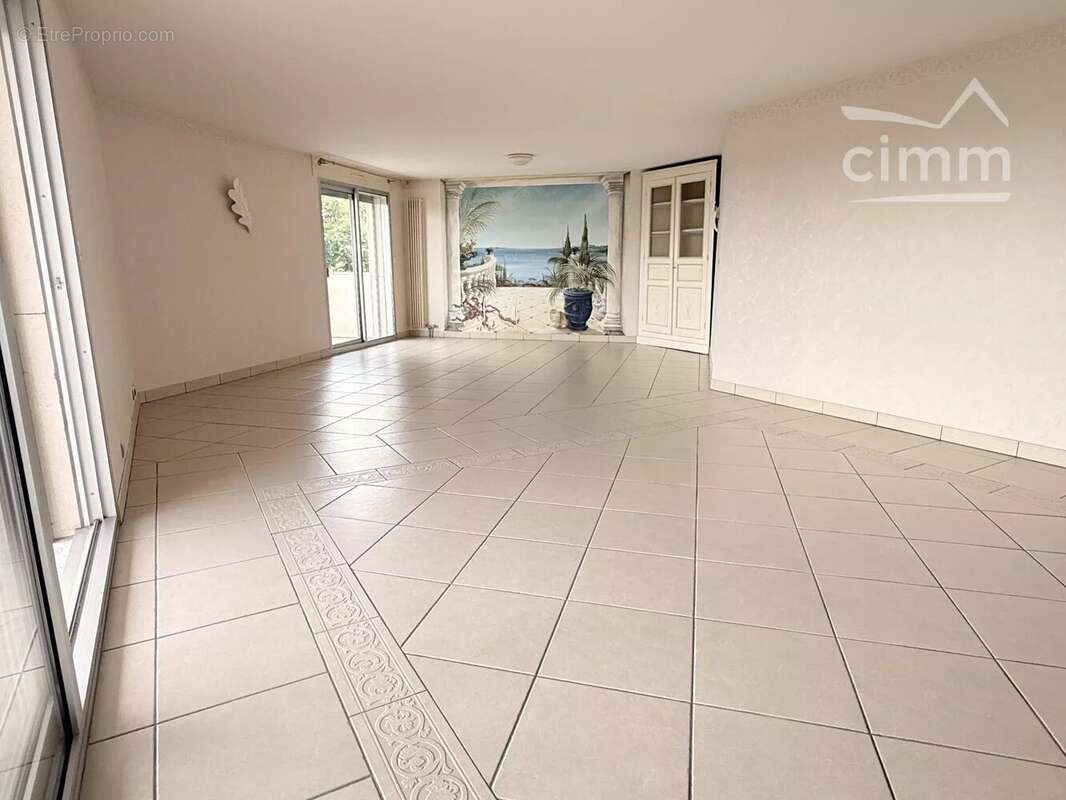 #Appartement d'exception de 145 m² avec terrasse, vue dégagée, résidence de standing – Blois - photo 6