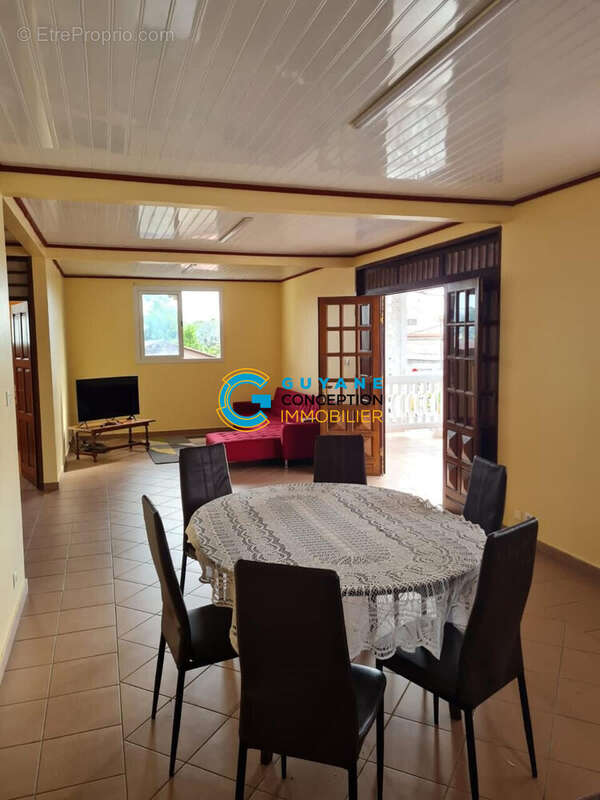 Appartement à MATOURY