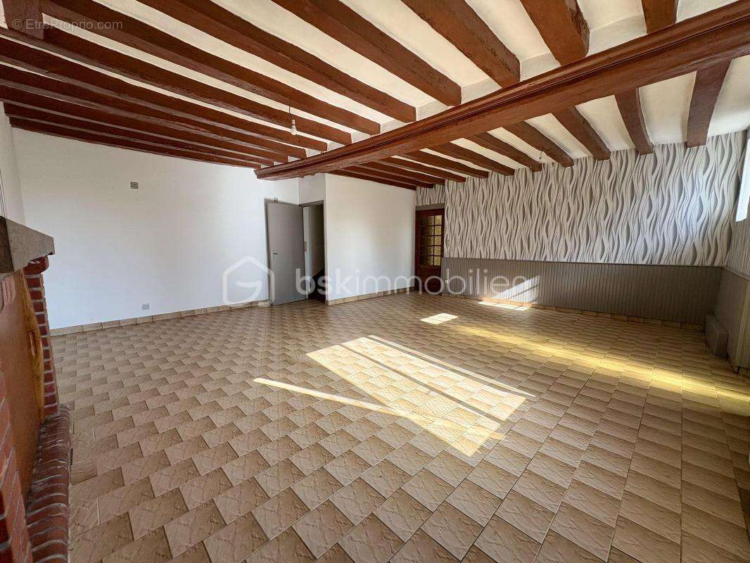 Maison à BRAINS-SUR-GEE
