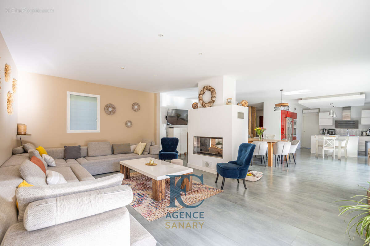 Maison à SANARY-SUR-MER