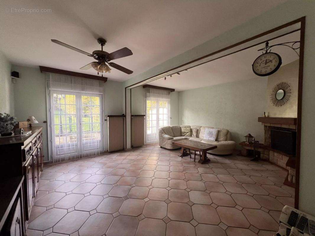 Maison à DAMMARTIN-EN-GOELE