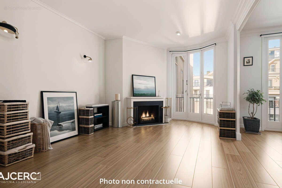 Appartement à PARIS-16E