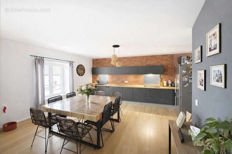 Appartement à CHAFFOIS