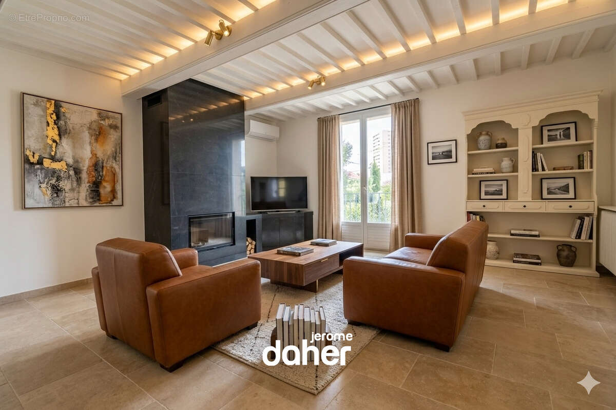 Maison à MARSEILLE-11E