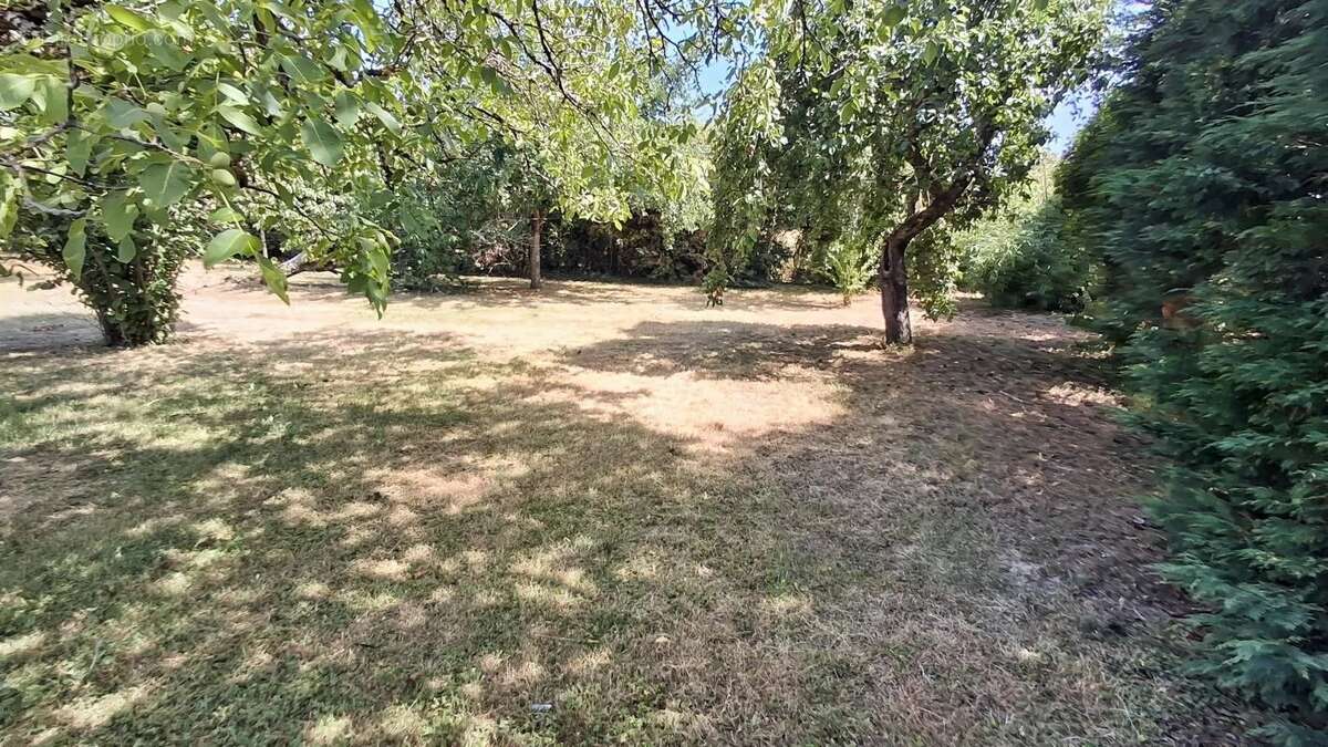 Ensemble immobilier avec potentiel - photo 17