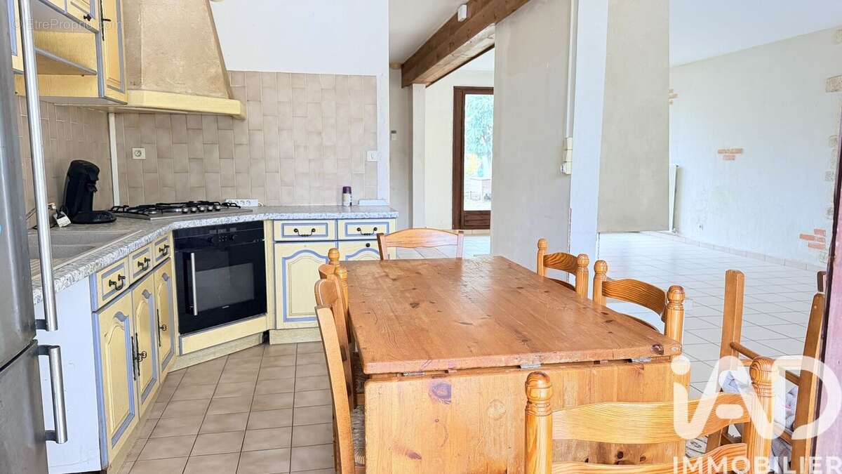 Photo 7 - Maison à SAINTRY-SUR-SEINE