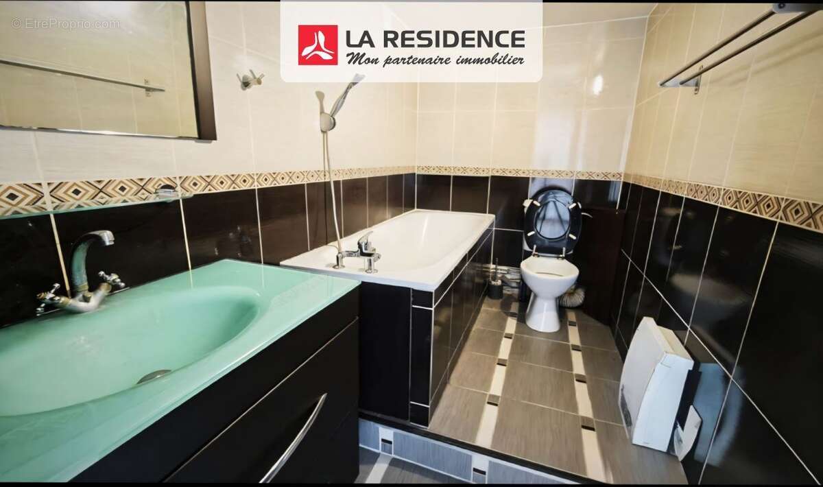 Appartement à IVRY-LA-BATAILLE