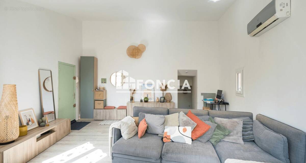 Appartement à NIMES