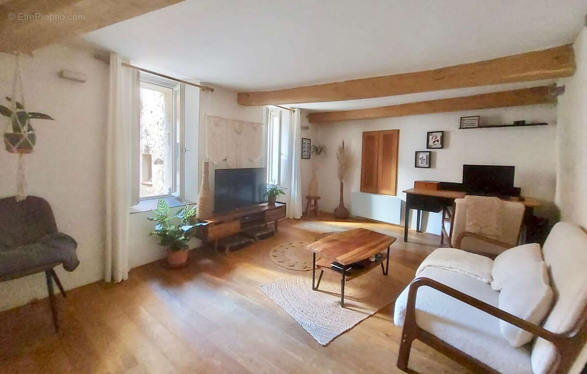 Maison à CALLIAN