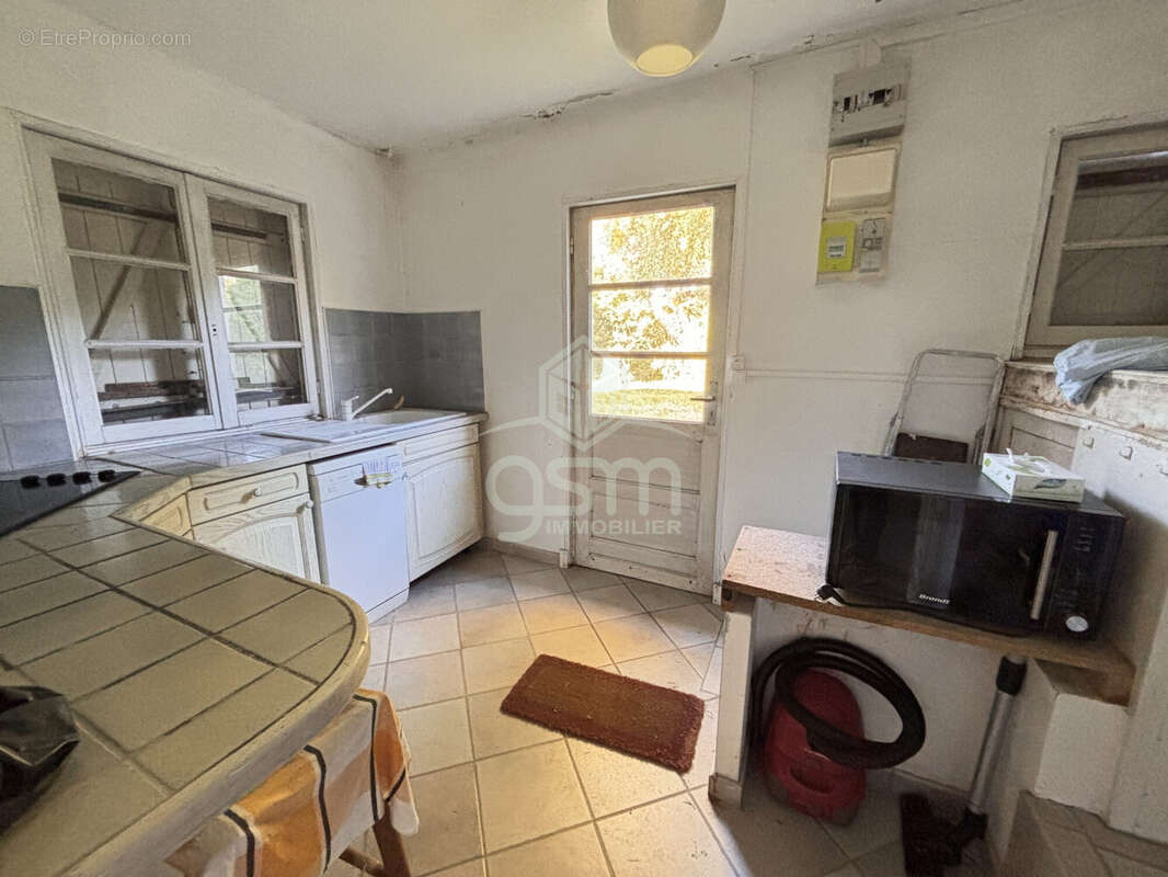 Maison à SAINTE-MAURE-DE-TOURAINE