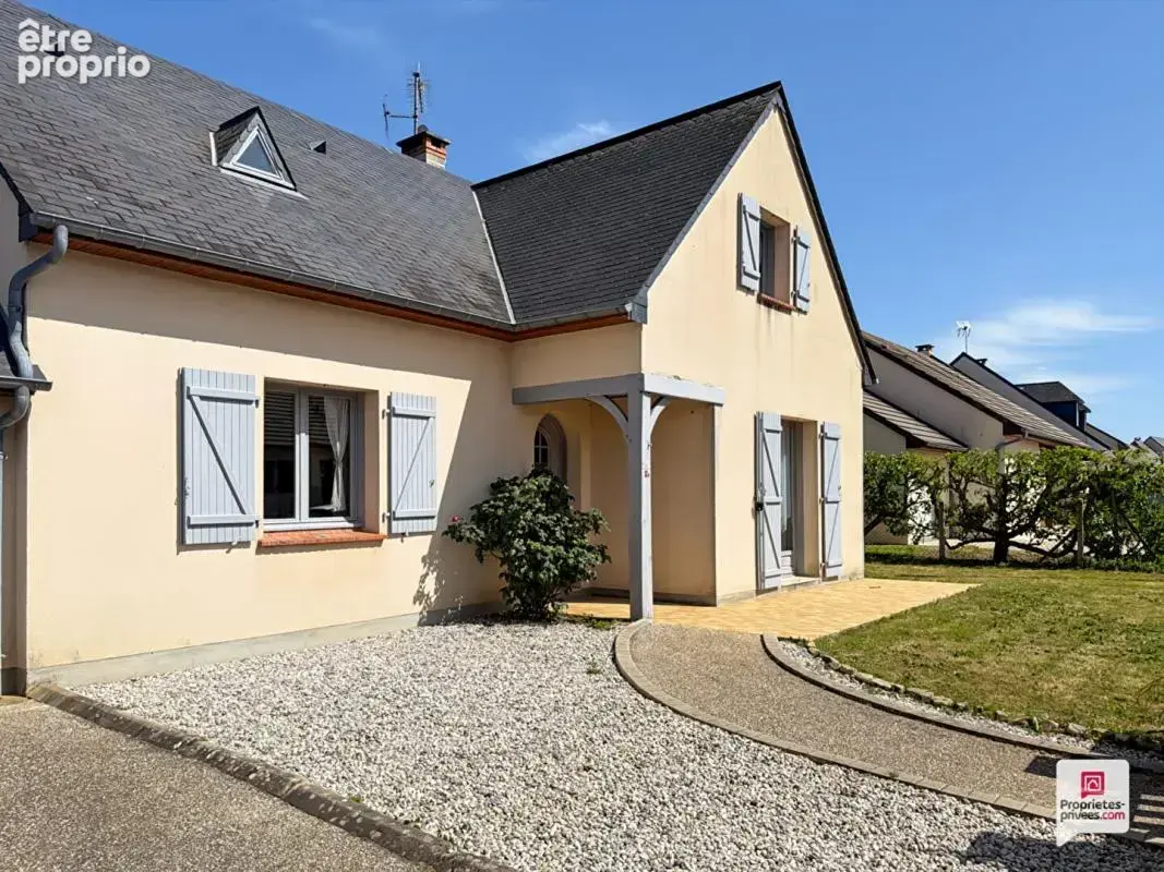 Maison à SABLE-SUR-SARTHE