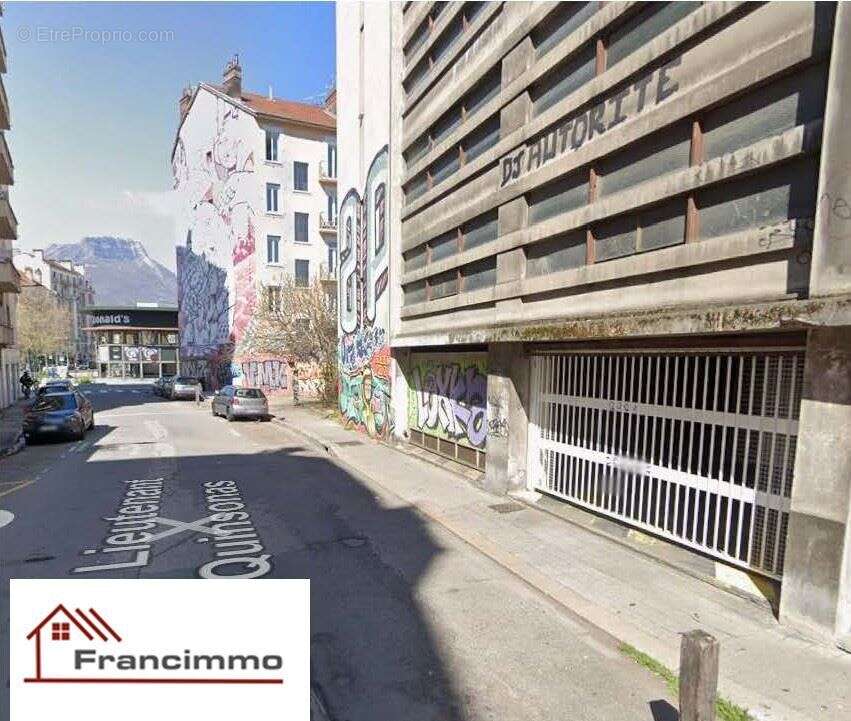Parking à GRENOBLE