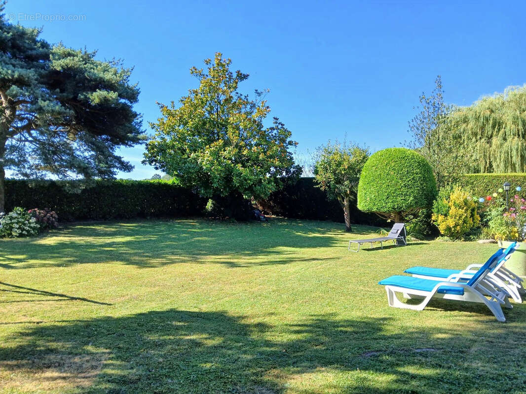 Maison à SAINT-WITZ