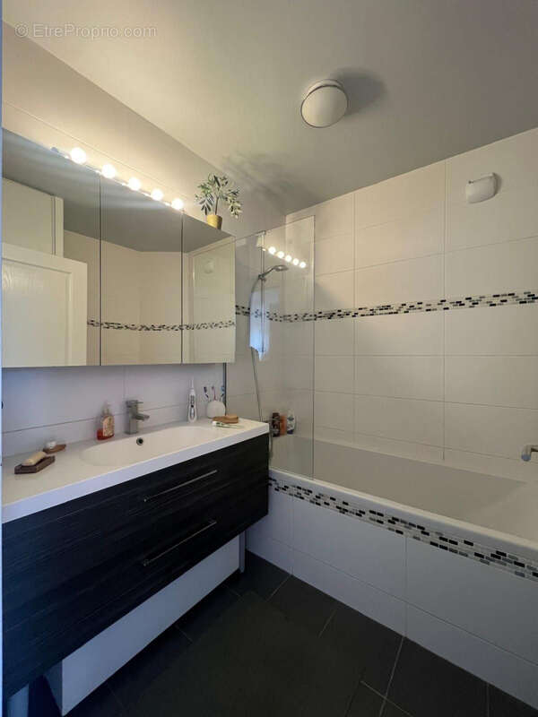 Appartement à BAGNOLET